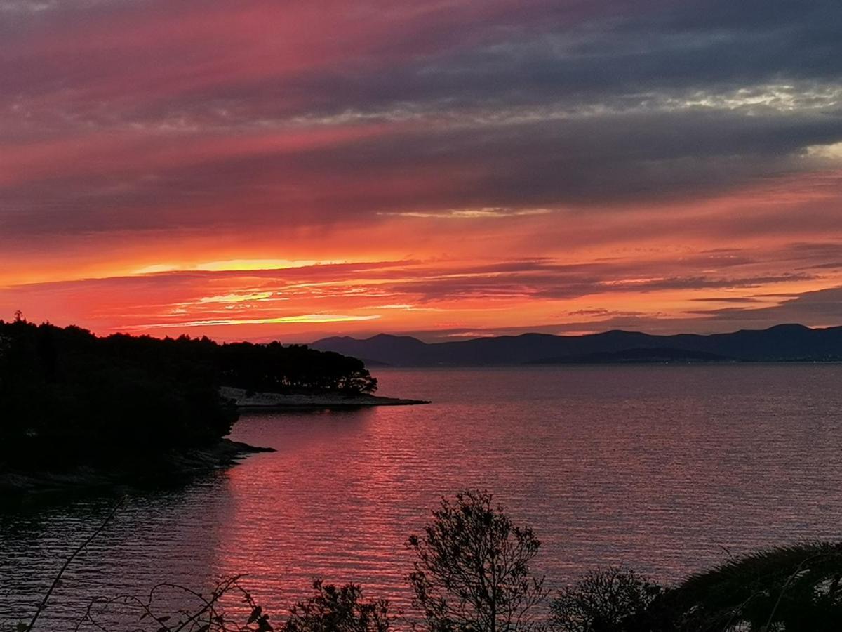 Sunset By The Sea Daire Splitska Dış mekan fotoğraf